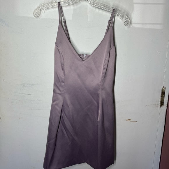 Purple Dress - Picture 1 of 4